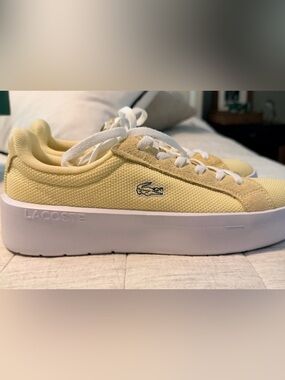Keds Women's Low-Top Sneakers in Pale Yellow with White Sole